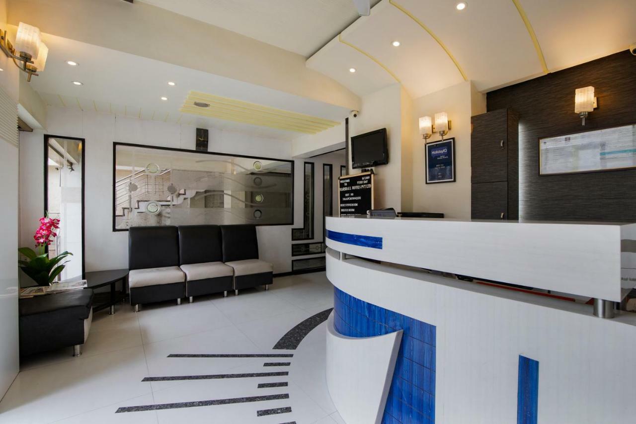 Capital O 978 Marshall The Hotel Ahmadabad Zewnętrze zdjęcie
